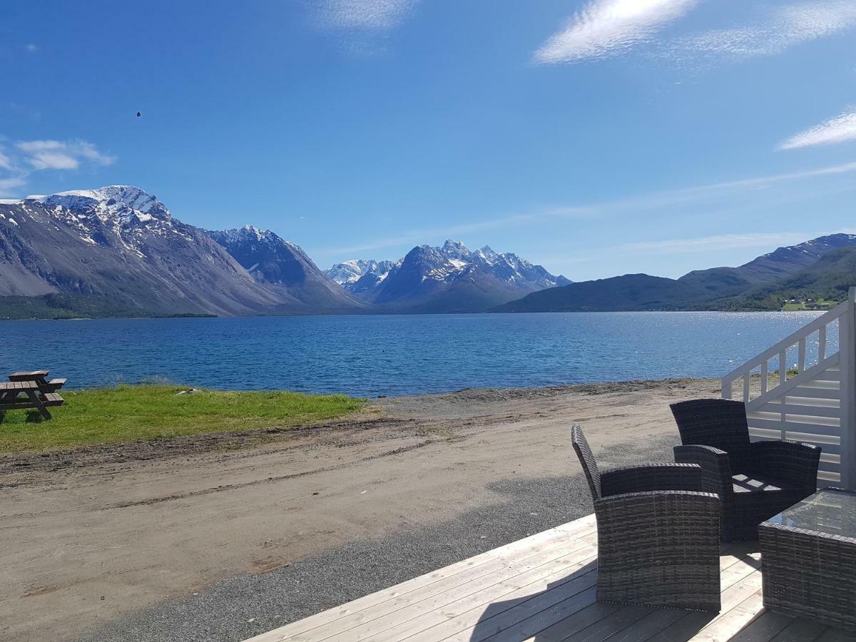 Sjursnes Fjordferie Apartment Ngoại thất bức ảnh
